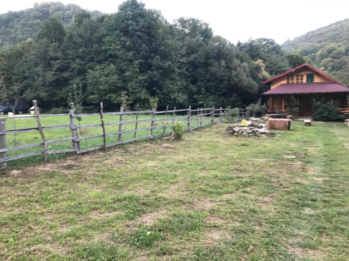 Casutele Doftanei Teşila Exterior foto