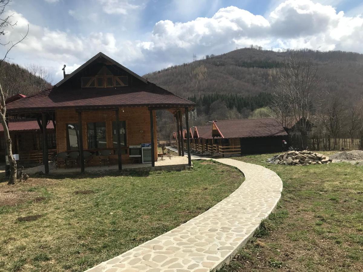 Casutele Doftanei Teşila Exterior foto