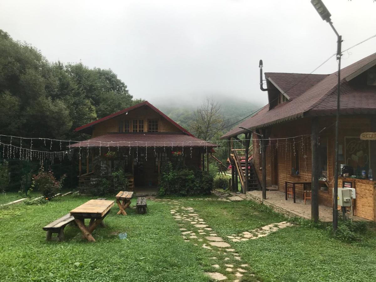 Casutele Doftanei Teşila Exterior foto