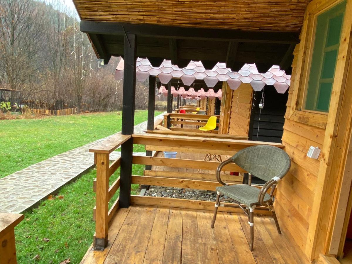Casutele Doftanei Teşila Exterior foto