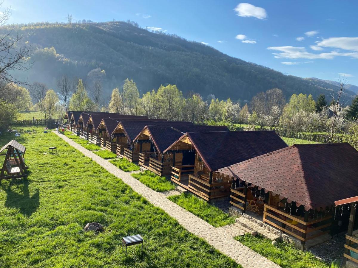 Casutele Doftanei Teşila Exterior foto